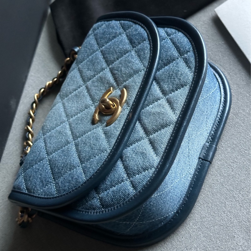 Chanel香奈兒絕美經典24S芯片款 牛仔馬鞍包Message bag手提包 肩背包🩵💙🩵-17
