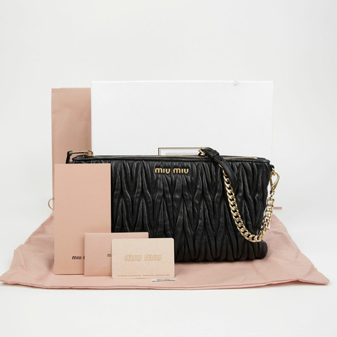 MIU MIU Materasse 鏈條手拿單肩包 5BF354