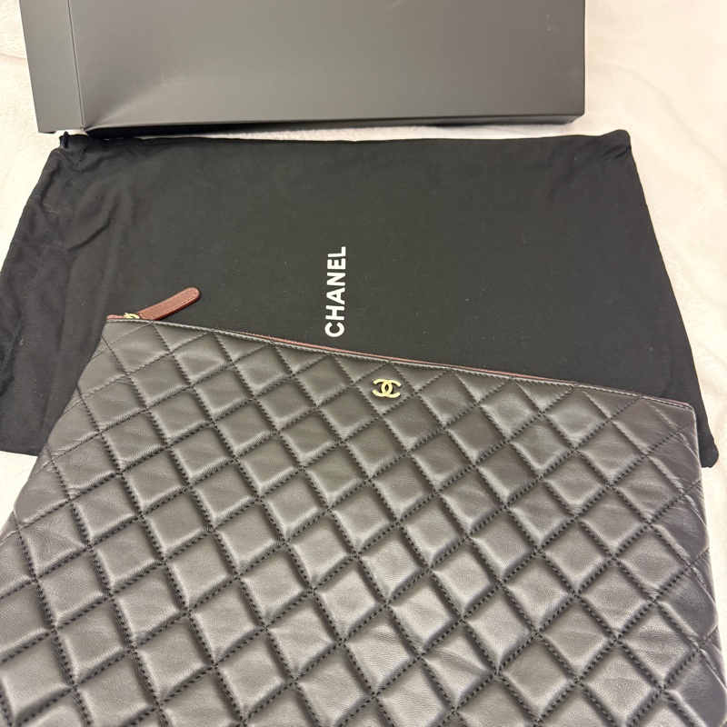 Chanel pouch clutch 經典黑色手拿包-6