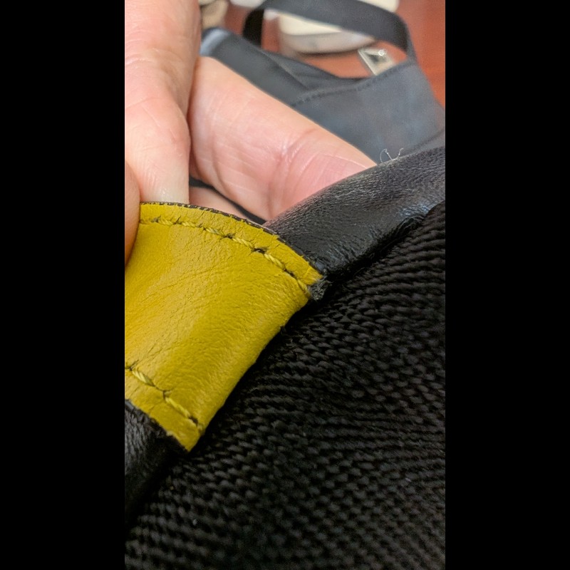 FENDI 男士 Corner Bugs 雙肩包,黑色和向日葵色 (7VZ042-A9ZB-F0R2A)-13