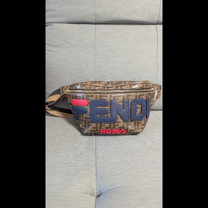 FENDI x FILA 限量 男女同款 聯名款腰包斜挎包 MANIA系列 FF LOGO 咖啡色-2