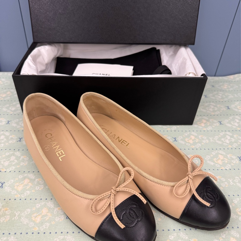 CHANEL經典米黑平底鞋（尺寸38）-10