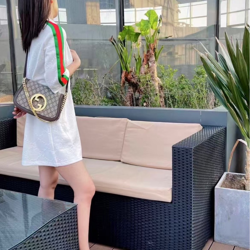 🔥新到：閒置🆕 GUCCI / 古馳Blondie老花Logo金標鏈條皮革，可斜挎可腋下背，尺寸：28✖️16cm 幾千塊拿走-3