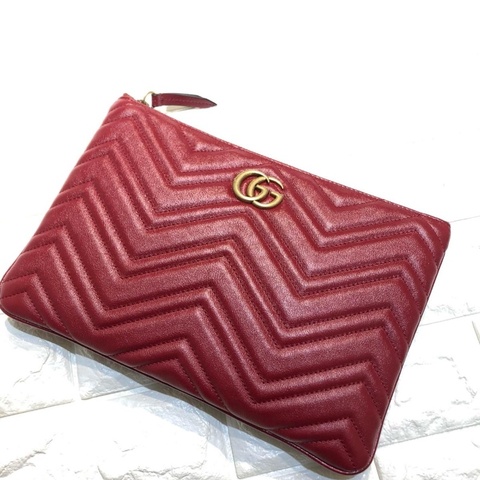 Gucci Marmont red clutch