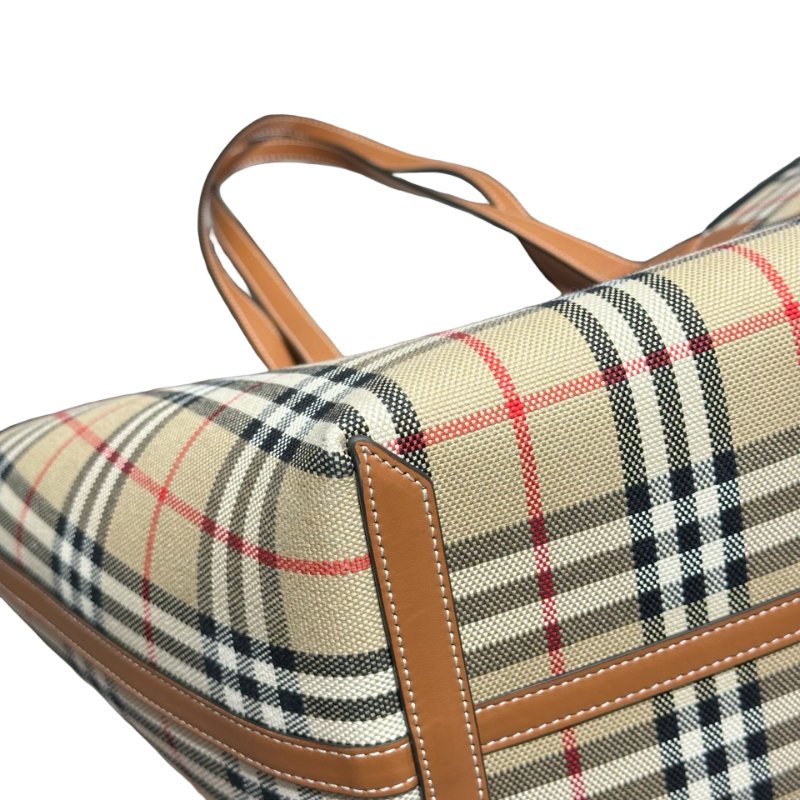 BURBERRY TOTE BAG [3001077]-9