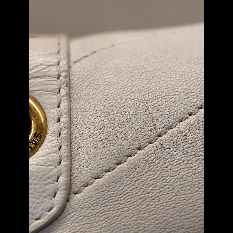 YSL聖羅蘭 Niki肩背斜背包 白色小號 D扣-12