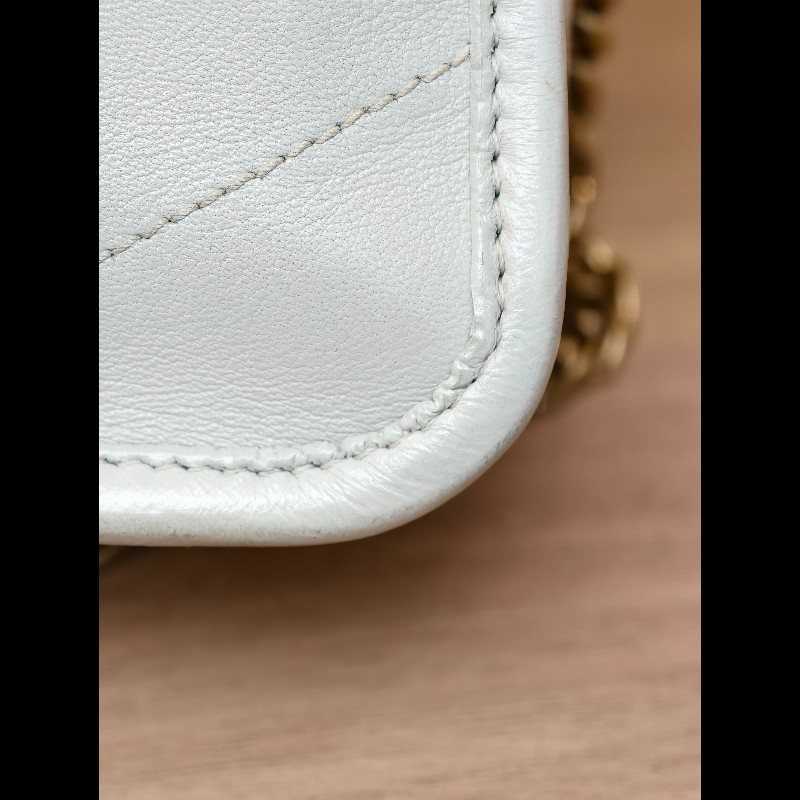 YSL聖羅蘭 Niki肩背斜背包 白色小號 D扣-15