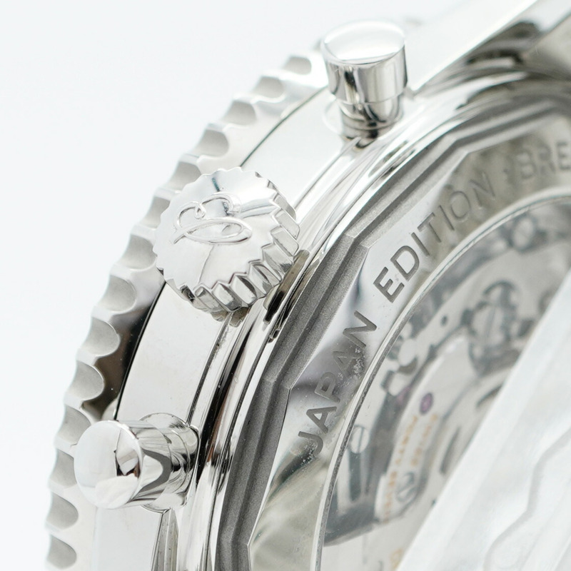 百年靈 Navitimer AB0121 黑色錶盤男士腕錶-10