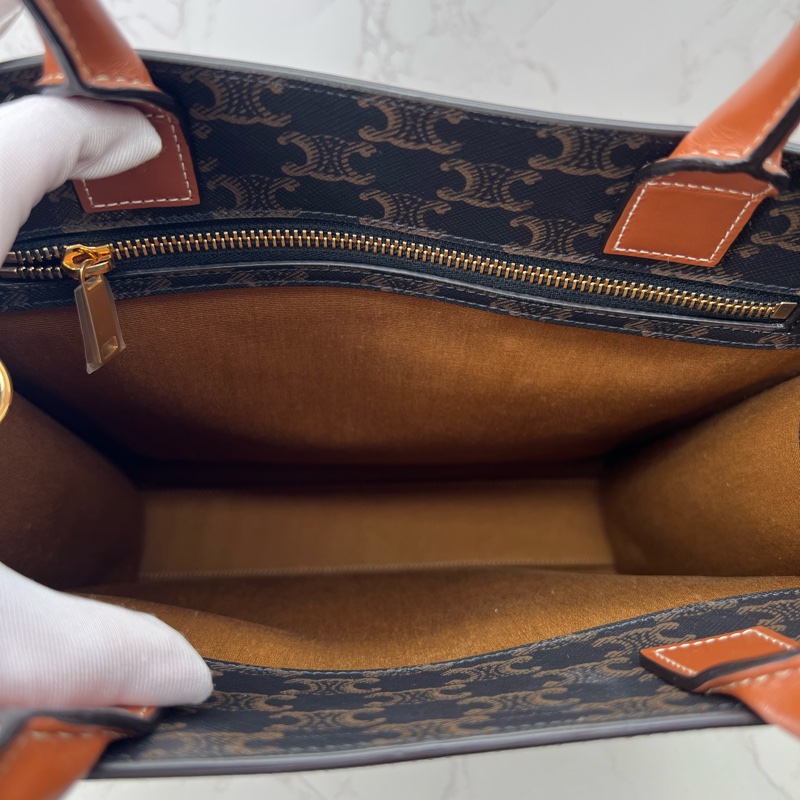 💗香緹國際精品💗 Celine 大號琴譜包-14