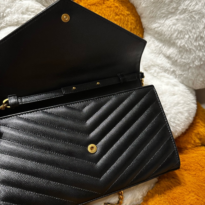 聖羅蘭YSL黑金魚子醬信封斜背包 山型紋 WOC鏈條包-6