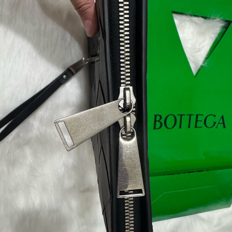 經典編織皮革手拿包 精品男士手包 質感拉鍊手提包bottega veneta-16