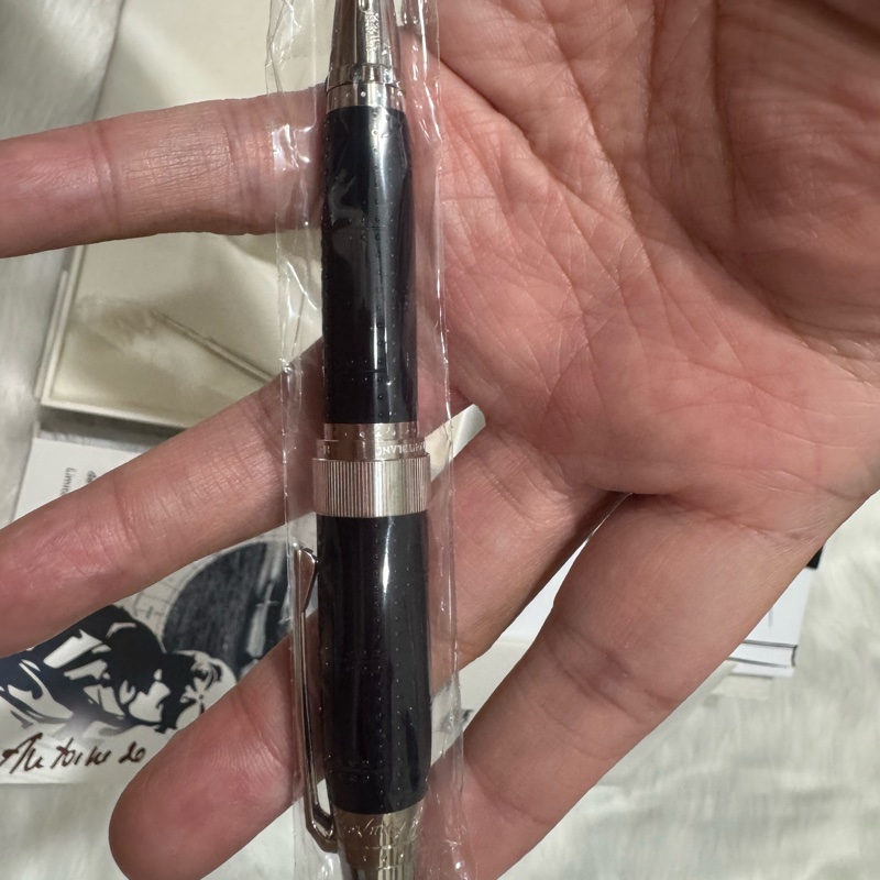 售萬寶龍鋼珠筆Montblanc #萬寶龍 文學家系列 安東尼‧聖艾修伯里 #小王子 限量鋼珠筆 116110-6