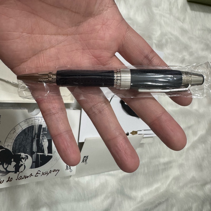 售萬寶龍鋼珠筆Montblanc #萬寶龍 文學家系列 安東尼‧聖艾修伯里 #小王子 限量鋼珠筆 116110-10