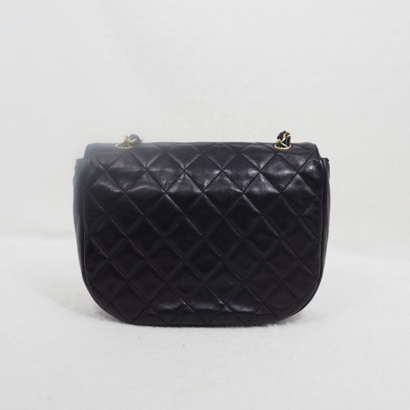 CHANEL 中古黑金菱格羊皮半月包-2