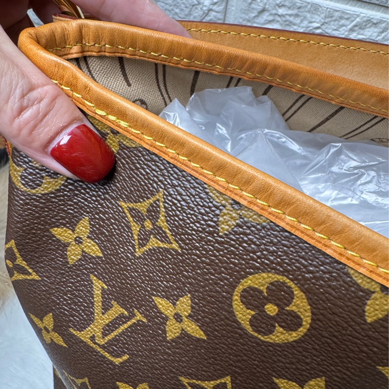 LOUIS VUITTON LVM40352 老花DELIGHTFUL PM肩背包-26