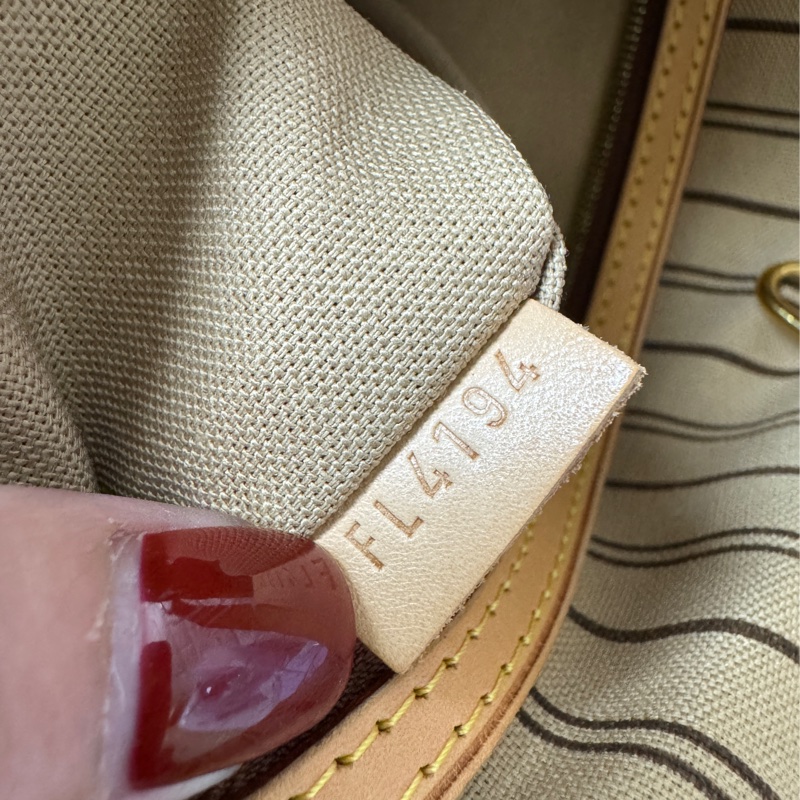LOUIS VUITTON LVM40352 老花DELIGHTFUL PM肩背包-33
