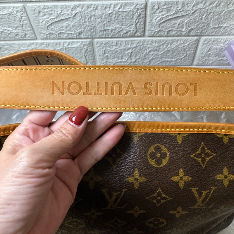 LOUIS VUITTON LVM40352 老花DELIGHTFUL PM肩背包-36