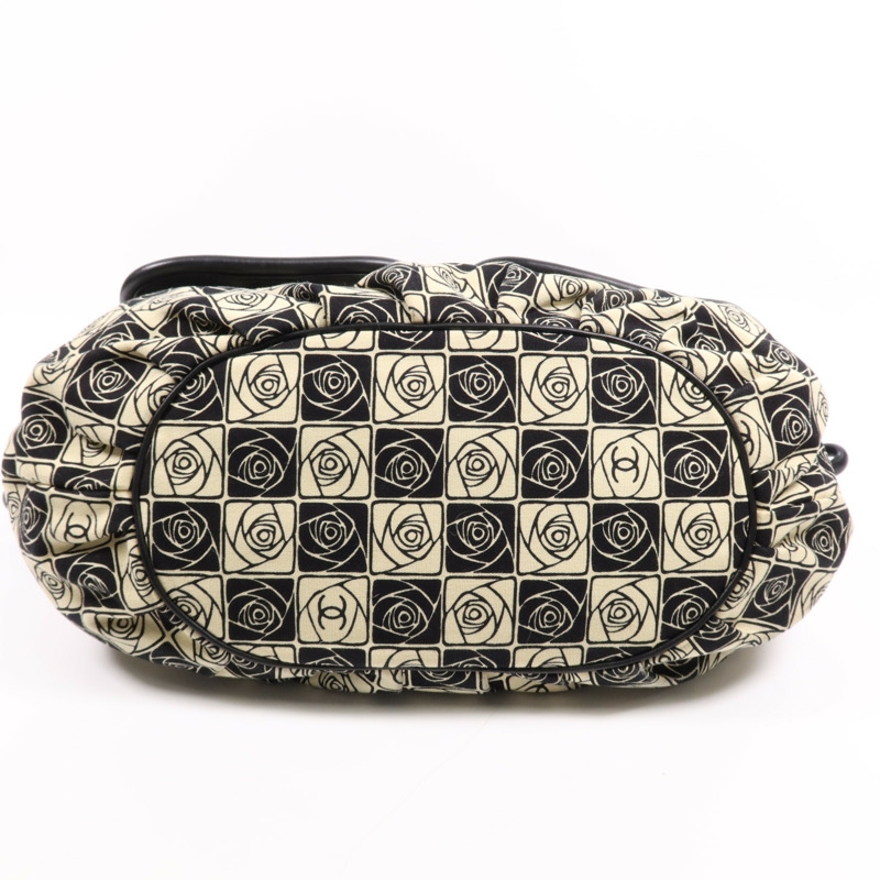 CHANEL 帆布Vintage Shoulder Bag銀扣肩背袋-3