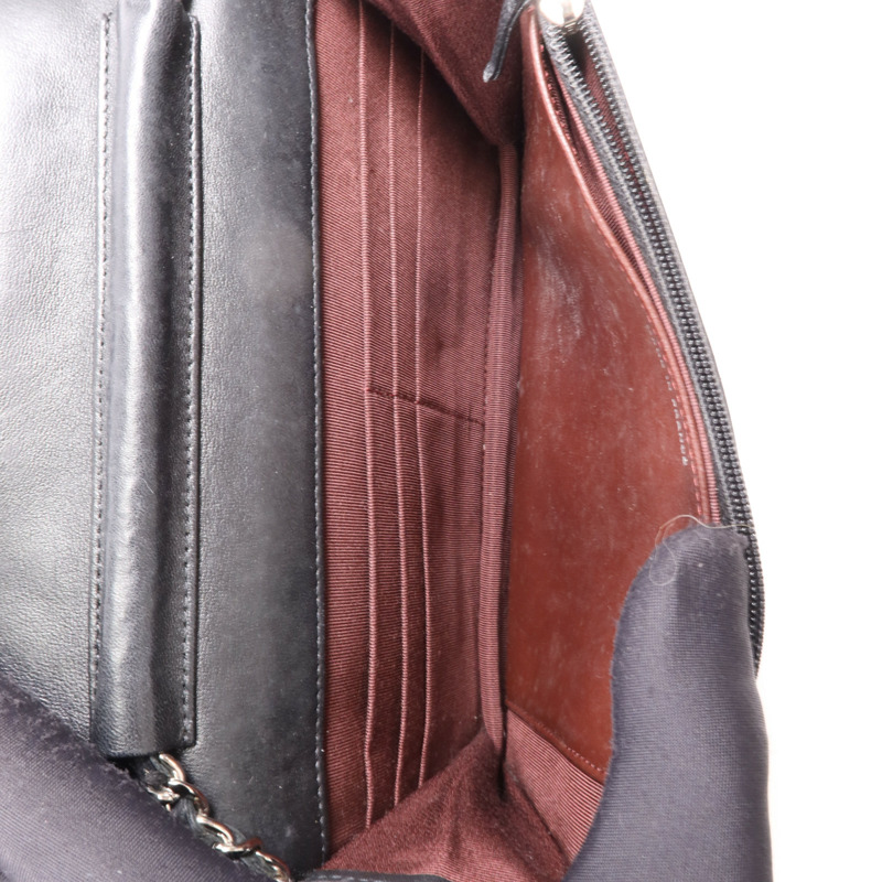 CHANEL 羊皮皮革WOC Wallet On Chain銀扣鏈帶肩背袋-11