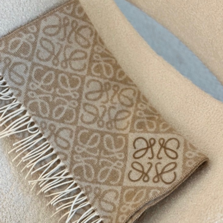 【全🆕】 LOEWE Anagram scarf 羊絨羊毛頸巾奶茶色米色-2