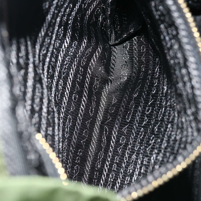 【日本直送】PRADA 尼龍卡其色雙肩包 Auth 67049-24