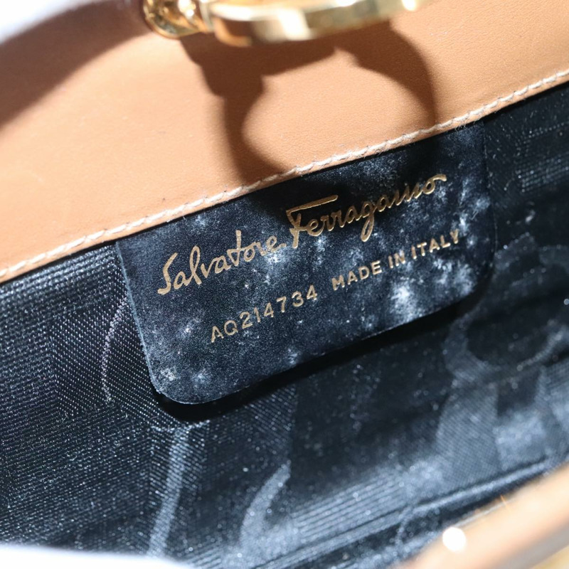 【日本直送】Salvatore Ferragamo Gancini 手拿包 皮革 棕色 金色 正品 90902-12