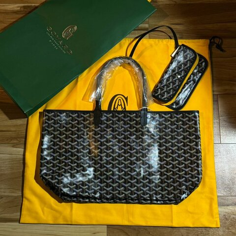 Goyard Saint Louis PM Bag Black