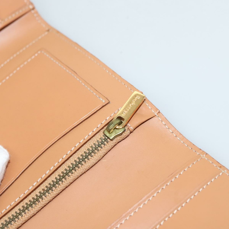 【日本直送】Burberrys皮夾 皮革 米色 金色 正品 bs23983-10