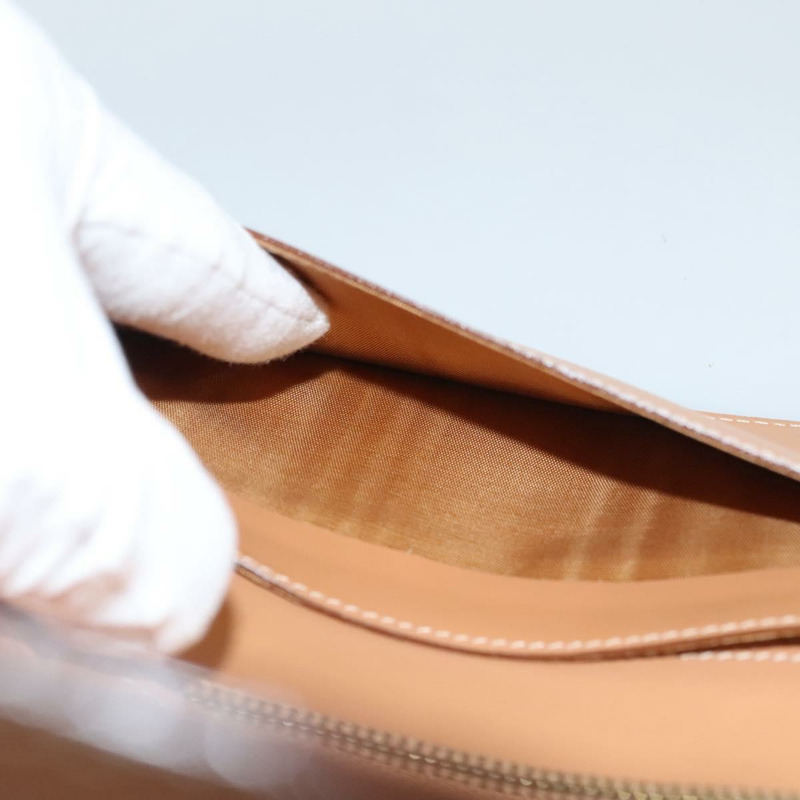 【日本直送】Burberrys皮夾 皮革 米色 金色 正品 bs23983-19