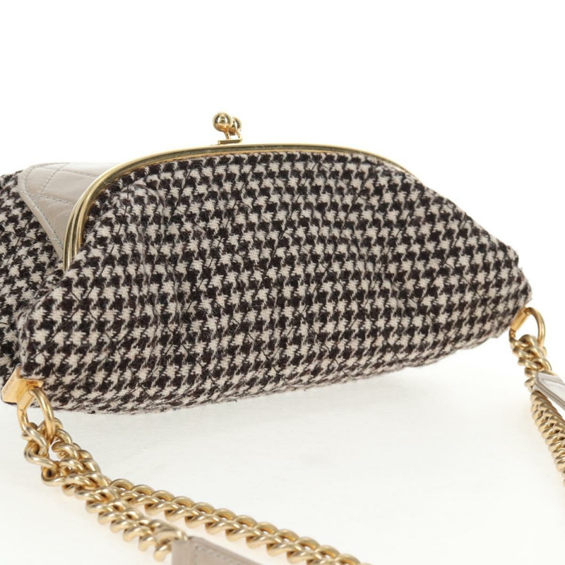 【日本直送】香奈兒 (CHANEL) Matelasse 鏈條肩背包，斜紋軟呢布料，米色，金色雙C標誌，貨號 140752V-13