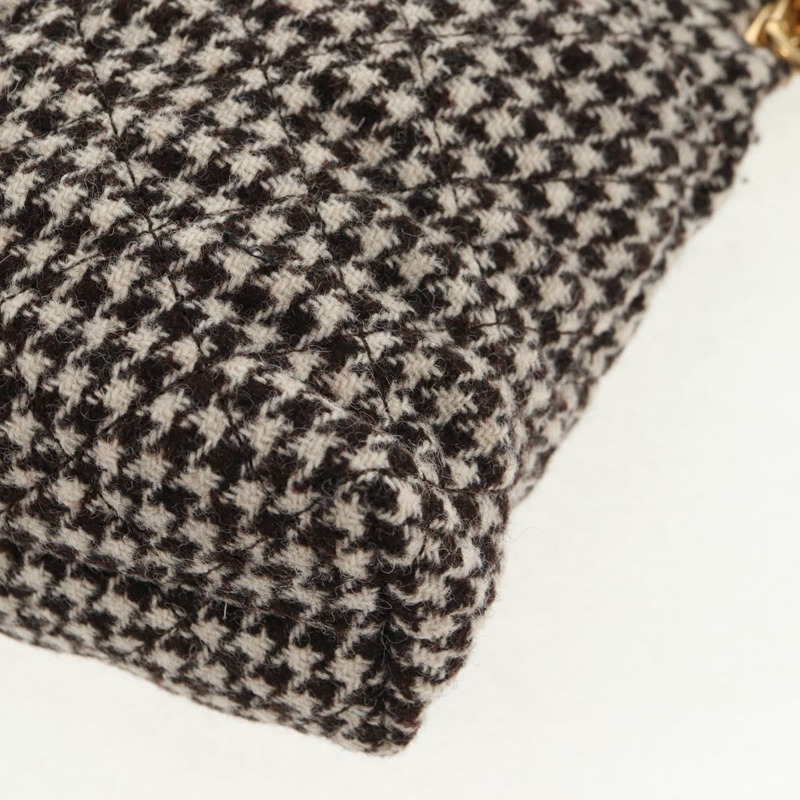 【日本直送】香奈兒 (CHANEL) Matelasse 鏈條肩背包，斜紋軟呢布料，米色，金色雙C標誌，貨號 140752V-18