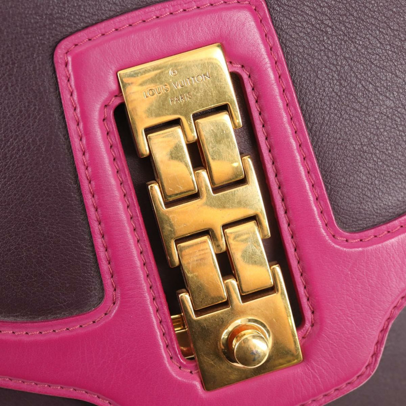 【日本直送】路易威登 Art Deco Trappezio 粉紅皮革單肩背包 M97085 正品 141216V-8