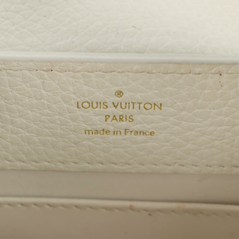 【日本直送】路易威登 Capusine BB 手袋 Taurillon 皮革 2way 白色 M55832 LV 正品 gh935V-26