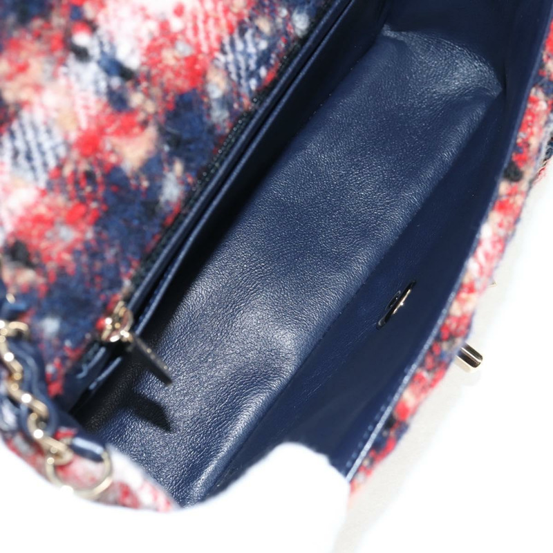 【日本直送】香奈兒 (CHANEL) 菱格紋鏈條肩背包，紅色斜紋軟呢，金色雙C標誌，貨號 142564M-8