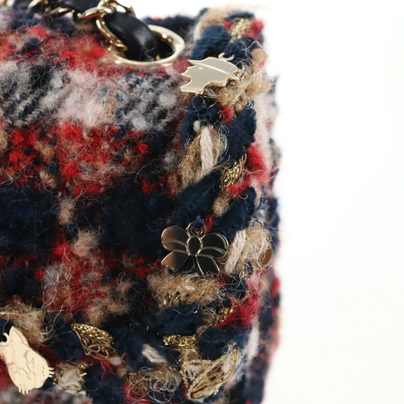 【日本直送】香奈兒 (CHANEL) 菱格紋鏈條肩背包，紅色斜紋軟呢，金色雙C標誌，貨號 142564M-20