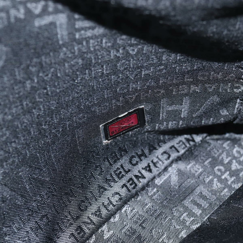 【日本直送】香奈兒鏈標誌圖案手袋，羊毛皮革材質，多色金色雙C標誌，正品編號130674M-9