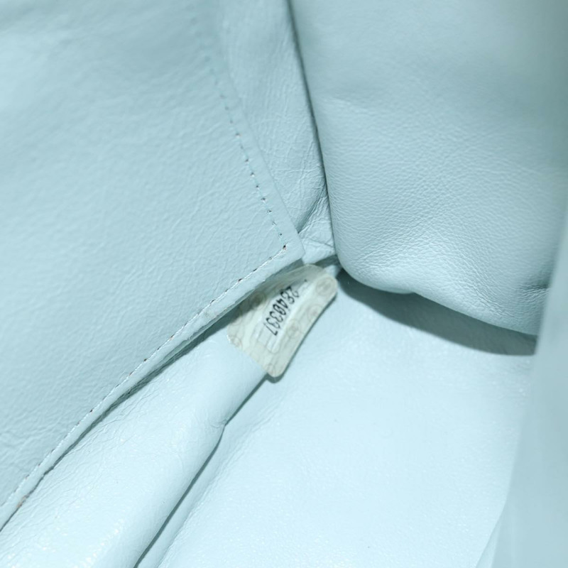 【日本直送】香奈兒 (CHANEL) 絎縫鏈條單肩包，羊皮材質，淺藍色，金色雙C標誌，貨號 140125V-9