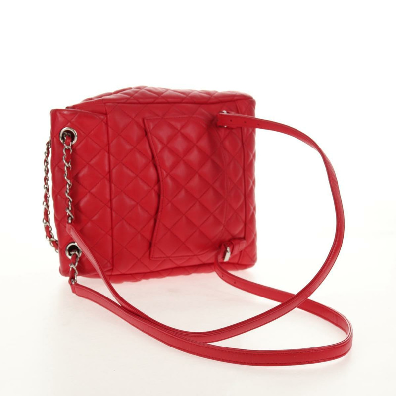 【日本直送】香奈兒 (CHANEL) 絎縫羊皮雙肩包，紅色銀色雙C標誌，貨號 145253M-7