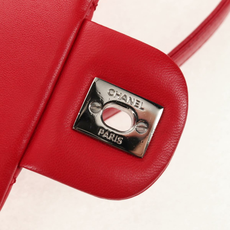 【日本直送】香奈兒 (CHANEL) 絎縫羊皮雙肩包，紅色銀色雙C標誌，貨號 145253M-9