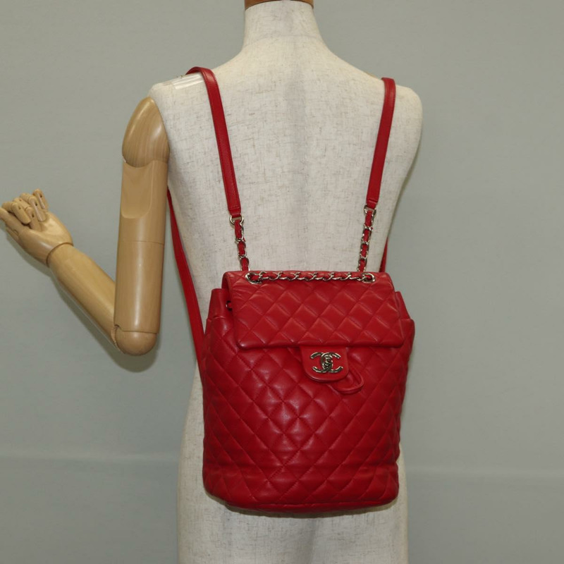 【日本直送】香奈兒 (CHANEL) 絎縫羊皮雙肩包，紅色銀色雙C標誌，貨號 145253M-29