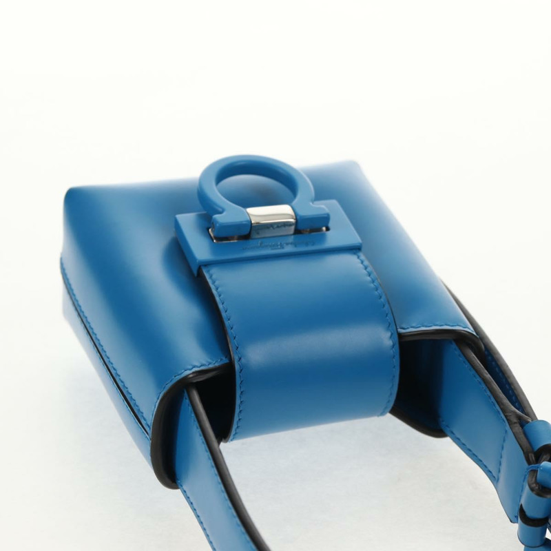 【日本直送】Salvatore Ferragamo Gancini Trifoglio 迷你手提包皮革藍色正品 145244M-6