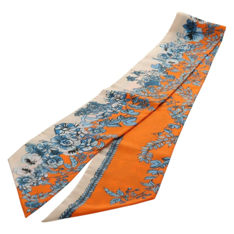 【日本直送】FENDI Maxi Rappy 絲巾 橘色 正品 BA5678M-1