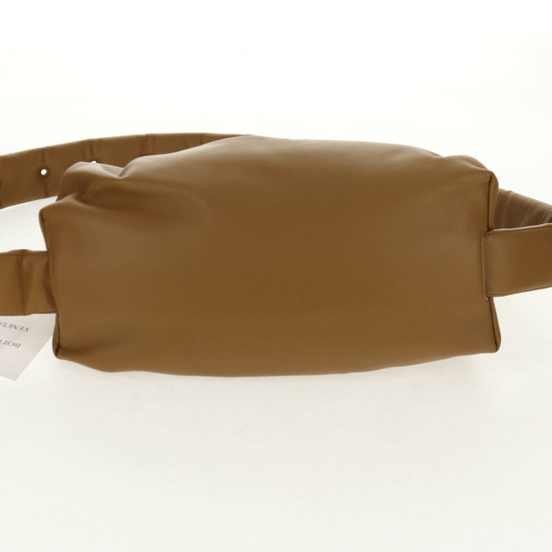 【日本直送】BOTTEGA VENETA 皮革斜背包 金色 卡其色 正品 sw1602M-4