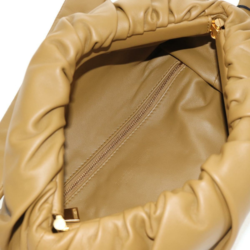 【日本直送】BOTTEGA VENETA 皮革斜背包 金色 卡其色 正品 sw1602M-9