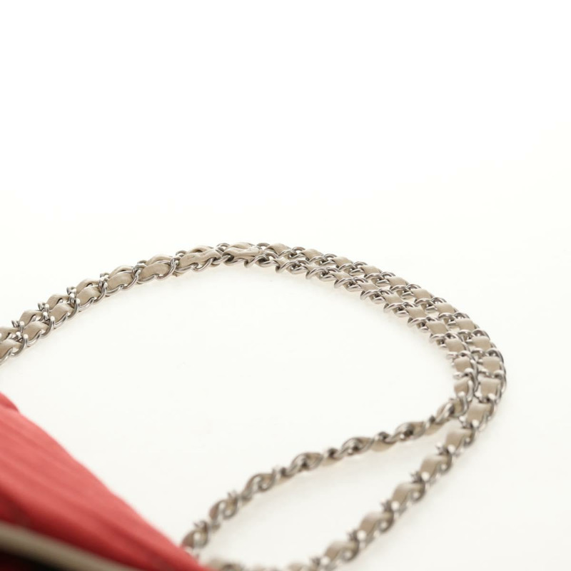 【日本直送】香奈兒 V 字縫線翻蓋鏈條單肩包 棉質 紅色 銀色 CC 標誌 正品 bs29952V-13