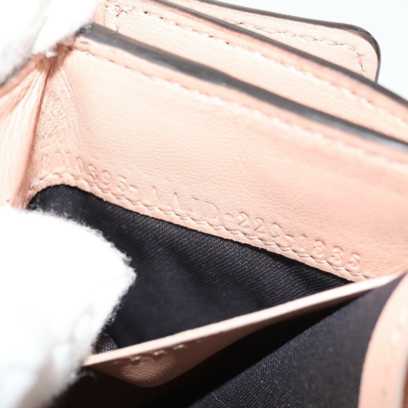 【日本直送】FENDI Zucca帆布三折皮夾 皮革 粉紅色 金飾 正品 BA6630M-11