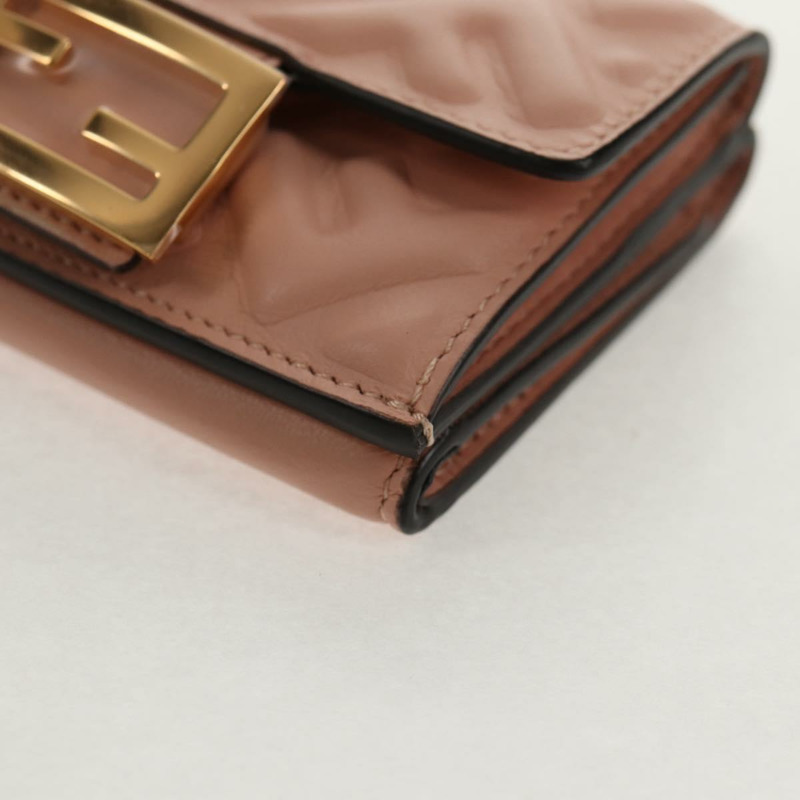 【日本直送】FENDI Zucca帆布三折皮夾 皮革 粉紅色 金飾 正品 BA6630M-13