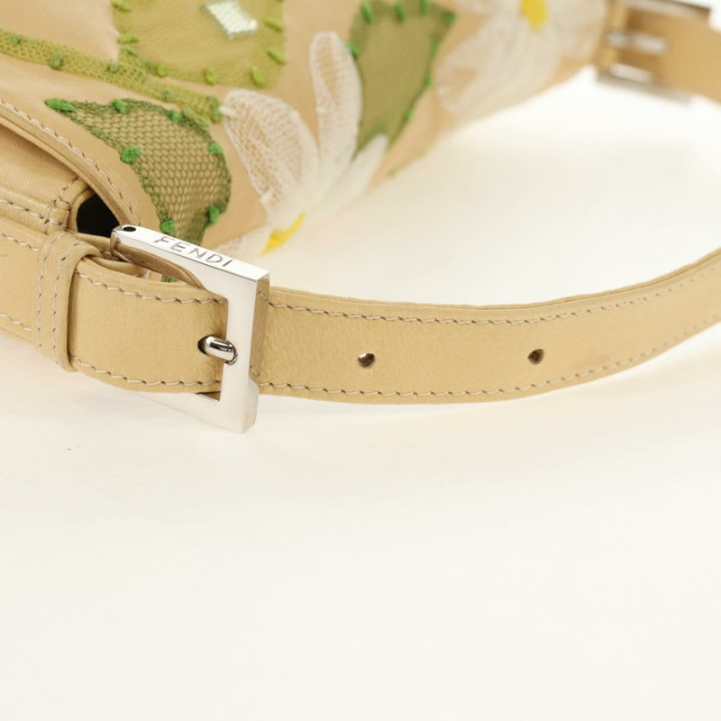 【日本直送】FENDI Flower Mamma Baguette 單肩包，皮革，米色/銀色，正品 yk19724V-8