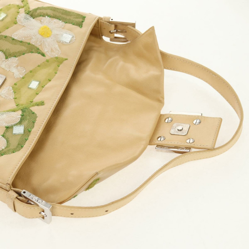 【日本直送】FENDI Flower Mamma Baguette 單肩包，皮革，米色/銀色，正品 yk19724V-19
