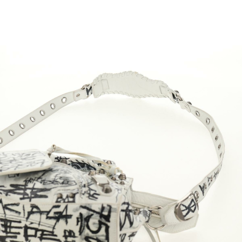 【日本直送】BALENCIAGA Neo Kagol XS 手提包 皮革 白色 銀色 700940 正品 136599M-16